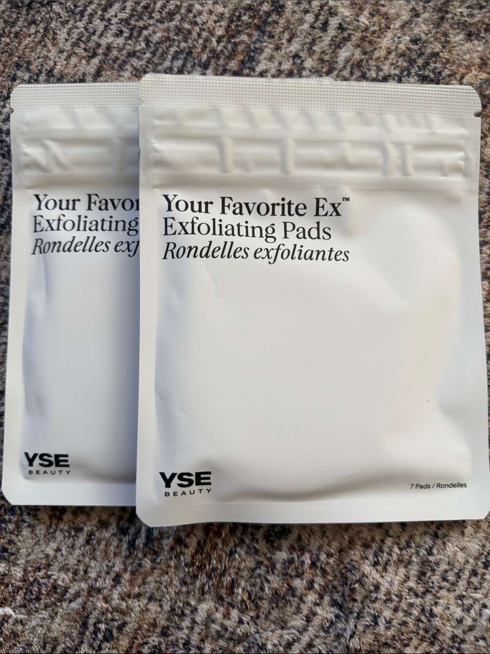 YSE beauty- Your Favorite Ex Exfoliating Pads – White (2packs-14 pads total)
